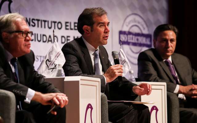 PRERROGATIVA. Lorenzo Córdova asegura que no hay plazo para devoluciones. Foto: Cuartoscuro