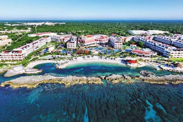La cadena hotelera aprovecha
la cercanía
en zonas comerciales, arqueológicas y sitios de playa para su crecimiento. Foto: Especial