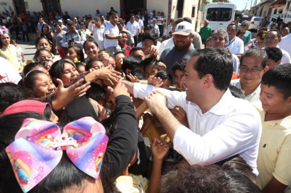 Mauricio_Vila_gobernadores_Yucatán