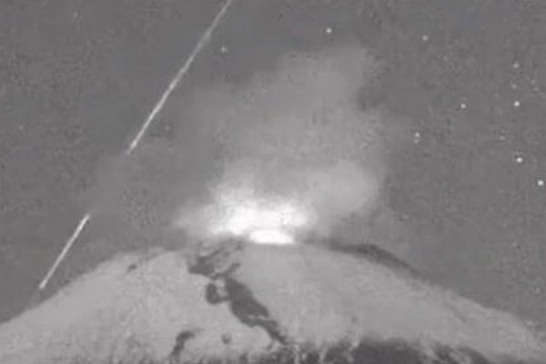 volcan_popocatepetl_meteorito_video_hoy
