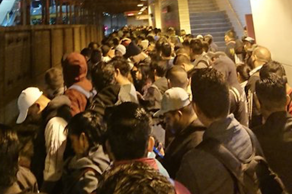 Retrasos en la Linea A del Metro CDMX