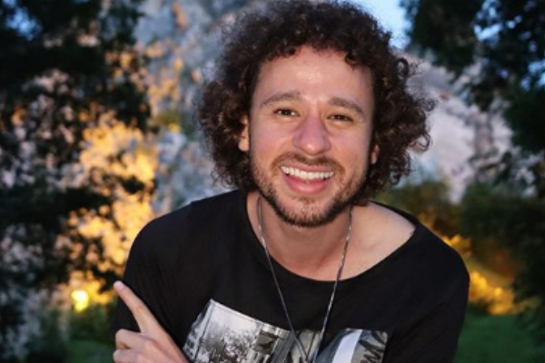 Luisito Comunica fue engañado por un usuario en Youtube