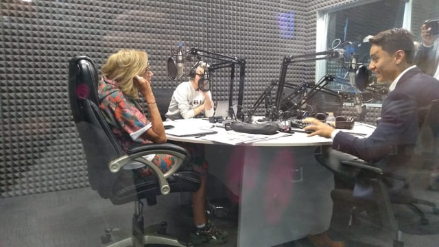 Humberto Gutiérrez, instructor y consultor de imagen personal en entrevista con Adela Micha.