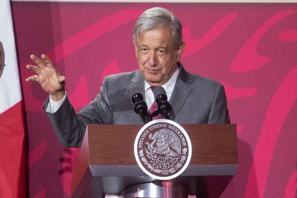 López Obrador asegura que economía crecerá