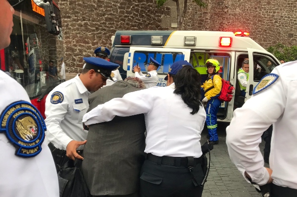 Metrobús en el Centro Histórico de la CDMX. Foto: Twitter