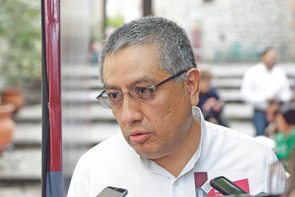 LLAMADO. Abelardo Cuéllar instó a trabajadores a vigilar que se respete la libertad sindical. Foto: ENFOQUE