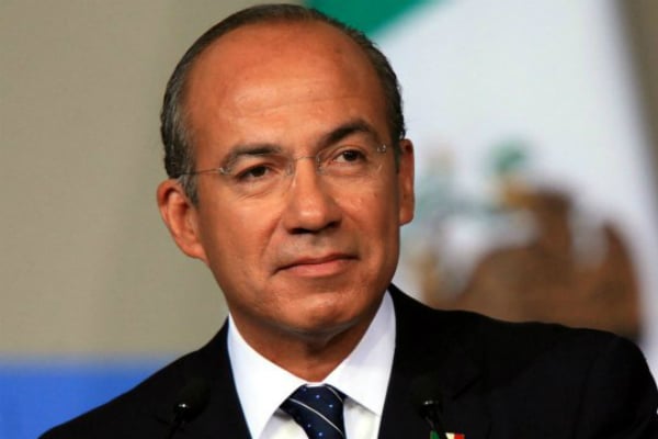 felipe_calderón_seguro_popular