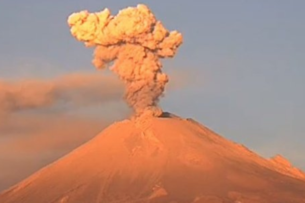 Caida_de_ceniza_volcan_popocatepetl_puebla