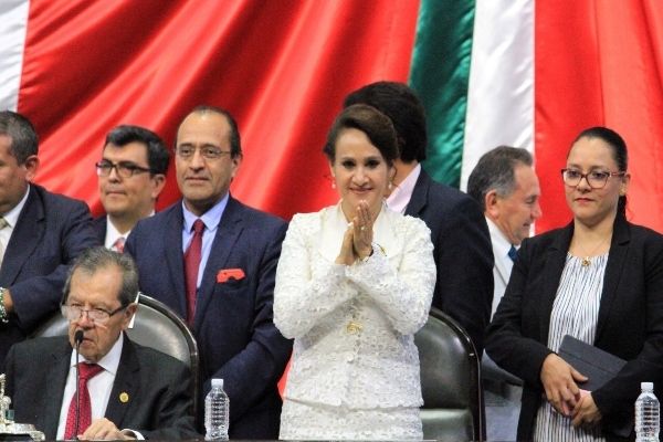 Dolores Padierna Cámara de Diputados El Heraldo Radio Jesús Martín Mendoza