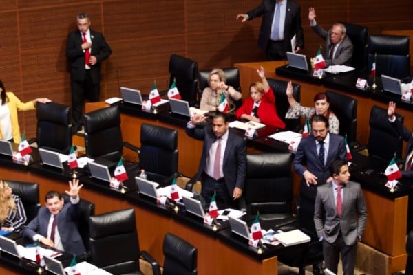 senado_presupuesto_paquete_economico