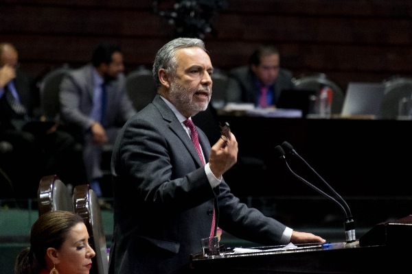 ALFONSO RAMÍREZ CUELLAR, PRESIDENTE DE LA COMISIÓN DE PRESUPUESTO DE LA CÁMARA DE DIPUTADOS
FOTO: GRACIELA LÓPEZ /CUARTOSCURO.COM