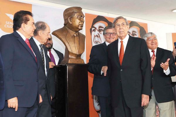 Cuauhtémoc Cárdenas fue uno de los fundadores de la Corriente Democrática dentro del PRI. Foto: CUARTOSCURO