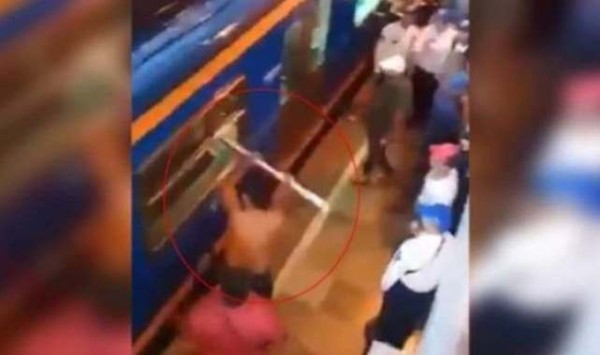 Tubazos_pelean_Metro_VIDEO