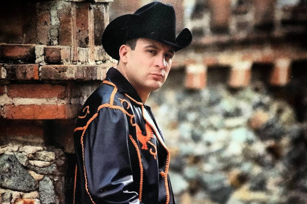 La vida y muerte de Valentín Elizalde llegarán a la pantalla en una bioserie; aquí los detalles