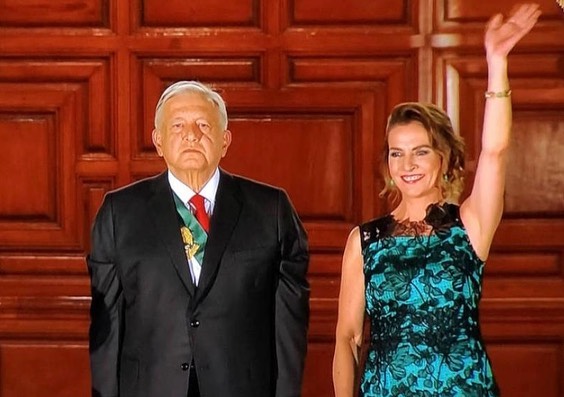 vestido_beatriz_gutierrez_mueller_15_septiembre