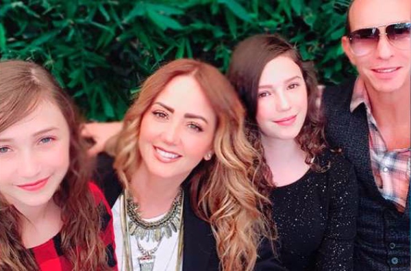 Andrea_Legarreta_redes_hija