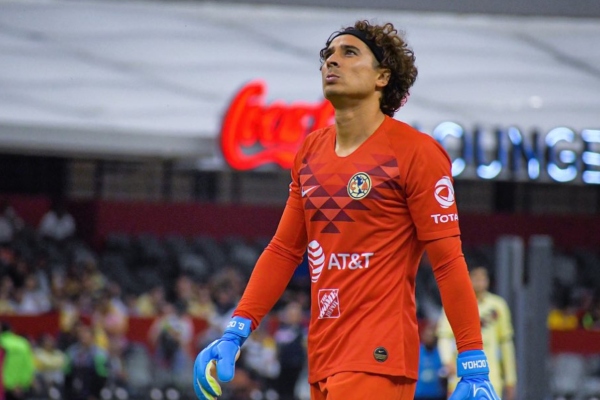 El portero mexicano recibió dos goles ante el Querétaro. Foto: @yosoy8a