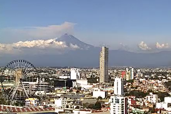 Volcan_popocatepetl_fumarolas_material_incandescente_actividad