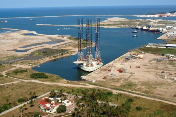La construcción se realiza en el municipio Paraíso, Tabasco. Foto: Especial.