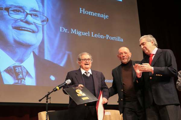 Homenaje_Miguel_Leon_Portilla