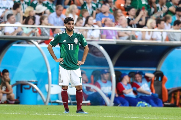 Carlos Vela es el tío de este joven de 15 años. Mexsport