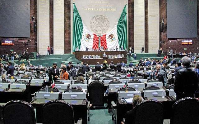 APLANADORA. Por mayoría, diputados avalaron la Ley de Austeridad. Foto: Cuartoscuro