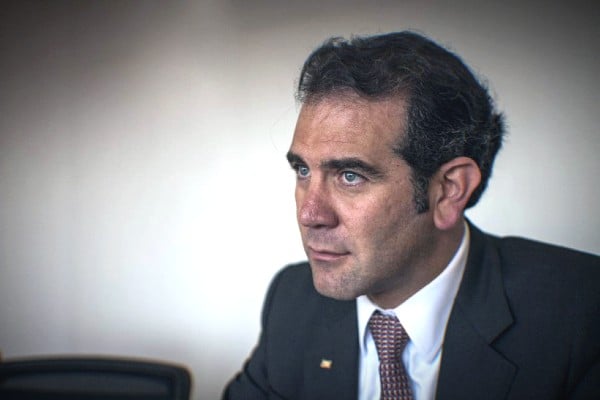 Con el uso de la App del INE, el PRI está en condiciones
de realizar la validación de sus militantes. Foto: Especial