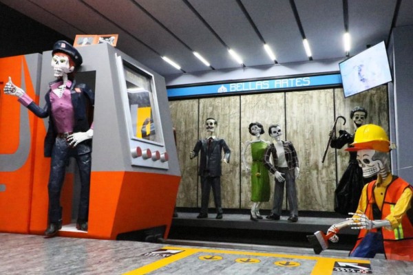 El metro es una de las temáticas que tiene la ofrenda ubicada en el Museo Dolores Olmedo. Twitter: Claudia Sheinbaum