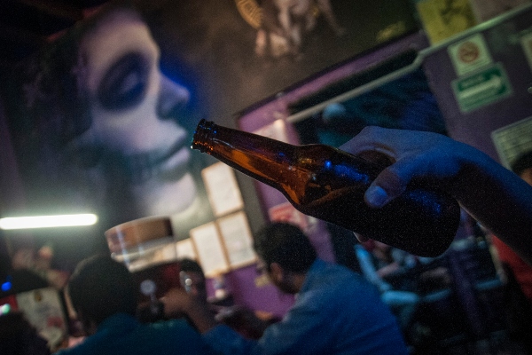 alcoholismo jóvenes adolescentes El Heraldo Radio Juan Arturo Sabines