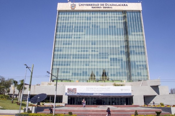 universidad_guadalajara_aniversario_educacion