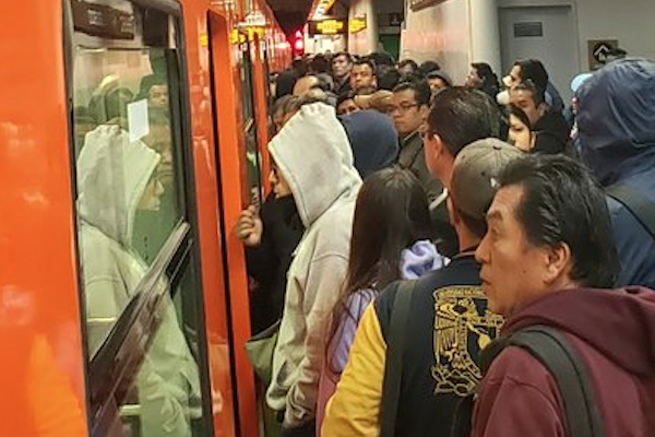 Metro cDMX reporte servicio 14 octubre