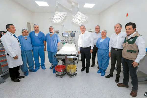 IMSS. El Presidente se pronunció por el fortalecimiento de las instituciones del sector Salud. Foto: Especial.