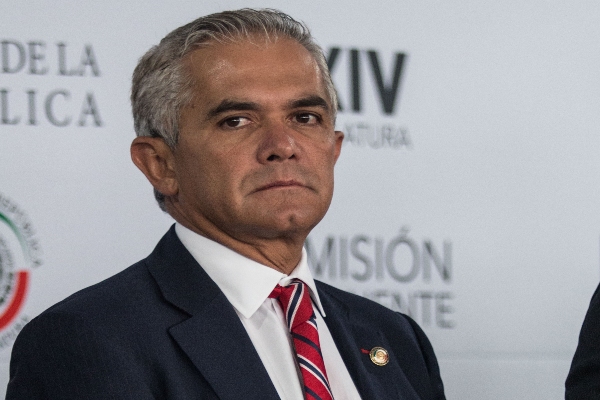 El senador perredista consideró prudente no arriesgas vidas de civiles.
FOTO: ANDREA MURCIA /CUARTOSCURO.COM