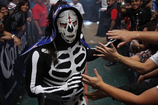 la_parka_Caida_lucha_libre
