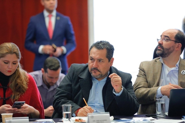 José Alejandro Peña señala que 10 mil de los 12 mil robos son de forma violenta: FOTO: @JAlejandroPenaV