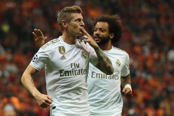 Toni Kroos logró la anotación del triunfo del Real Madrid. EFE