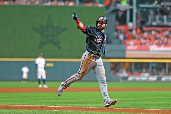 LETAL. Adam Eaton tuvo un vuelacercas en el
quinto episodio. Foto: AP