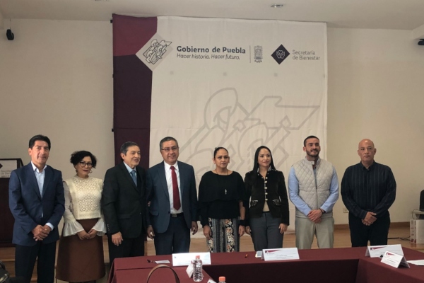 Nombramiento en la Comisión Estatal de Vivienda. Foto: @Bienestar_Pue