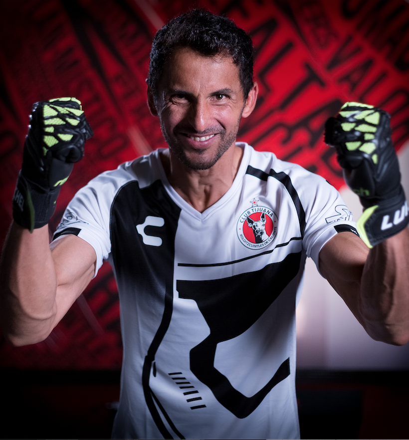 Nueva playera de Xolos. Foto: Xolos Selección.