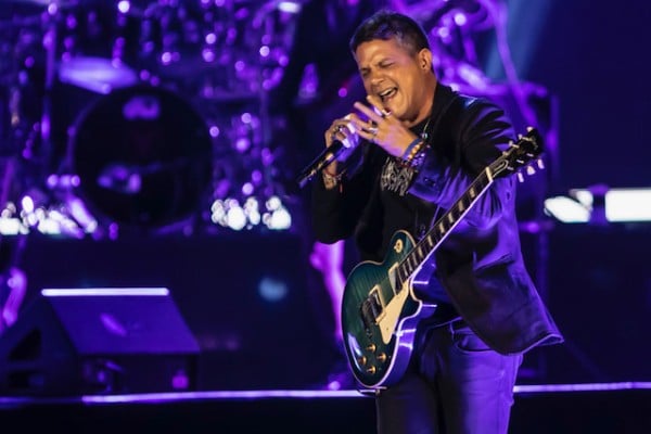 alejandro_sanz_jos_jose_tributo_cantante