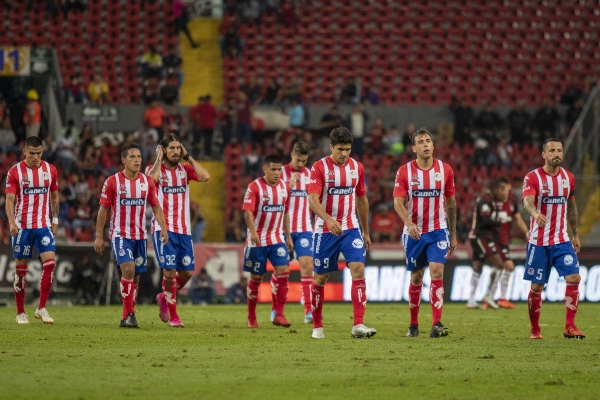 este partido será a puertas cerradas en el Estadio Alfonso Lastras, con el cual debe cumplir los dos de veto al escenario, a causa de aquellos actos de violencia que se registraron en el encuentro ante Querétaro.