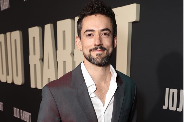 Luis Gerardo Méndez será presentador en los Latin Grammys. Instagram