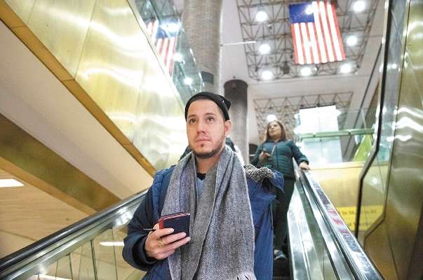 DEFENSOR. Martín Batalla viajó a Washington, donde la Corte Suprema escuchará su demanda. Foto: AP