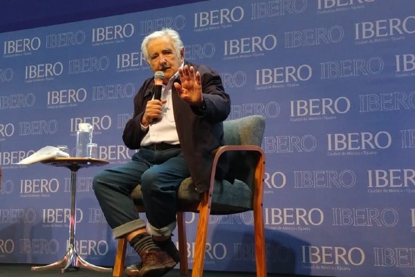 José-mujica-américa-latina-dialogo-ibero