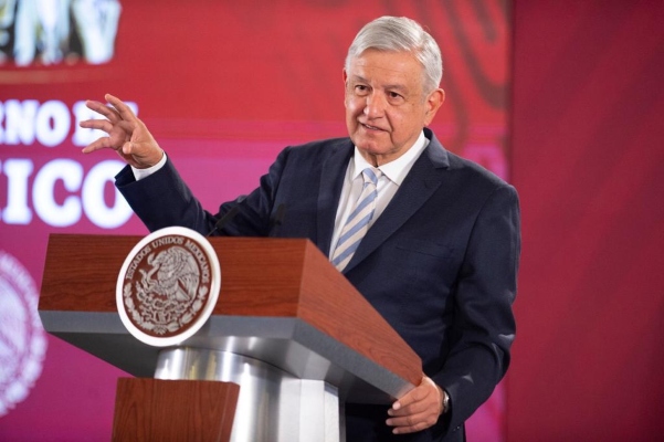 AMLO-hospitales