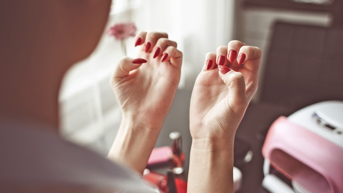riesgos de tener hongos en las uñas