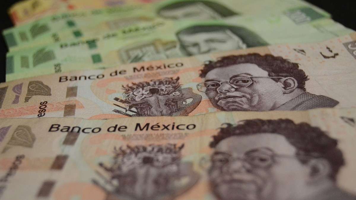 peso-bolsa-dolar-sesion-6-agoosto-percepcion-riesgo